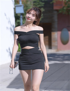 《性老师上课灌满浓JING视频》