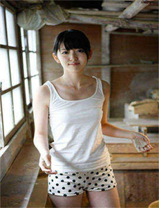 《学生JIZZ女人JIZZZ15》