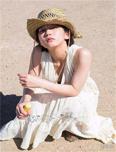 《玩弄邻居少妇高潮潮喷的经历》