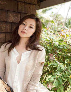 《乱H伦亲女小兰》