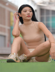 《人妻熟女久久久久久久》