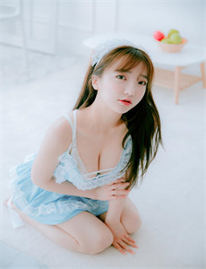 《春光乍泄在线观看免费观看》