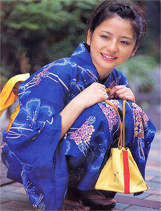 《小咦多鹤电视剧全集》